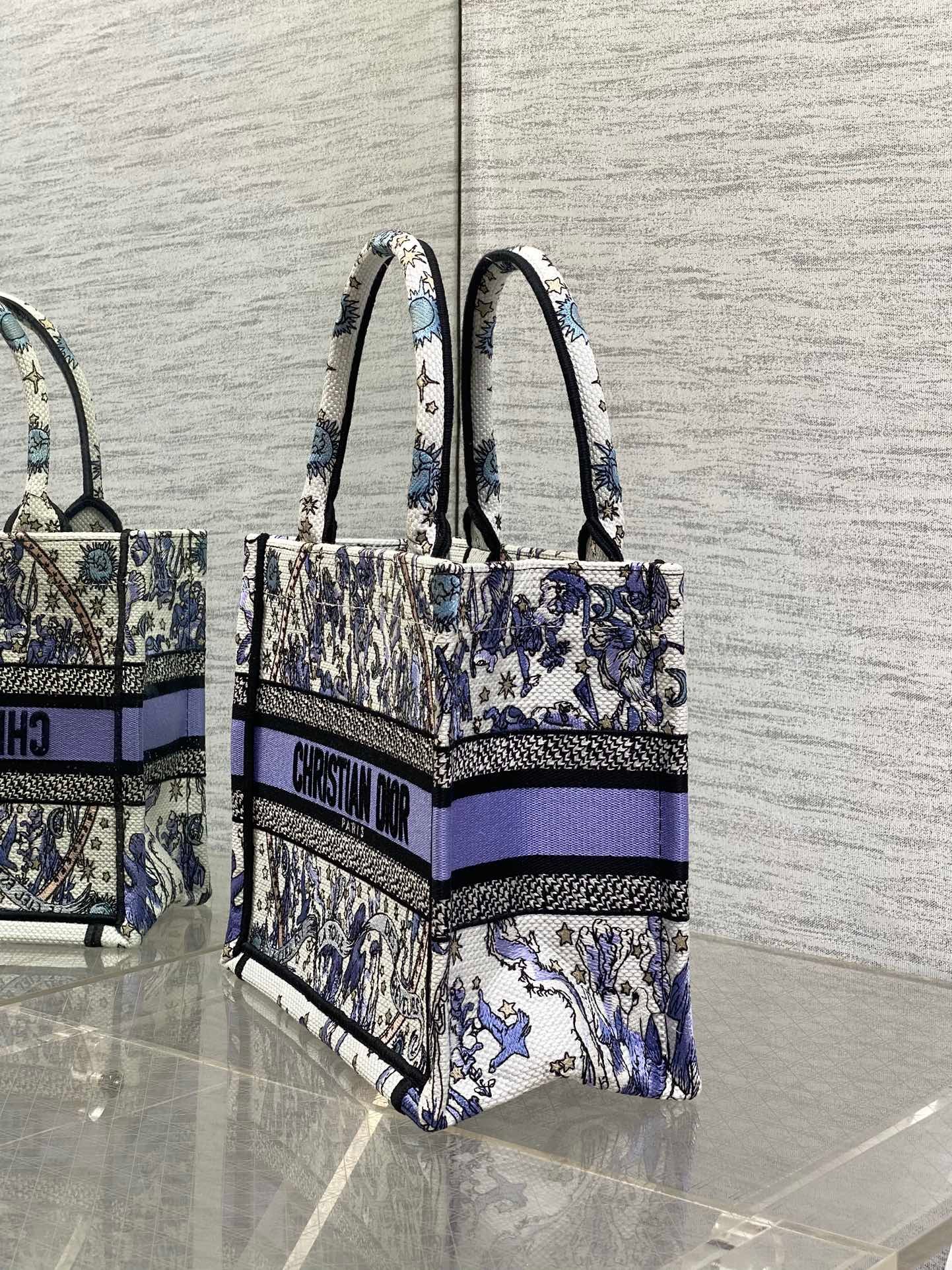 {Style No: WH5KIKRH} DIOR 25S SMALL BOOK TOTE 26 IN WHITE AND PURPLE DIOR NIGHT OF DREAMS EMBROIDERY - Image 4
