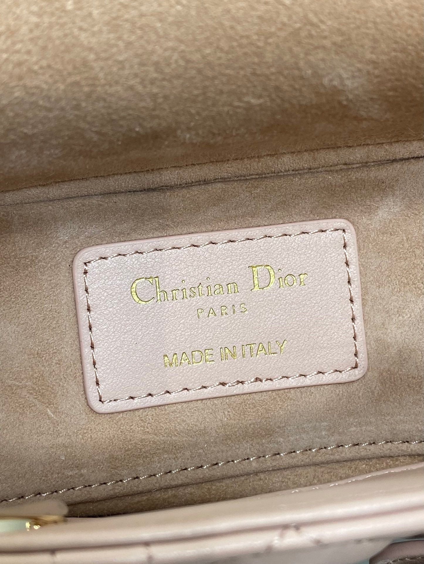 {Style No: GBPT41YK} DIOR 25S MICRO LADY D-JOY 19 IN BABY PINK CALFSKIN GOLD HARDWRE - Image 9