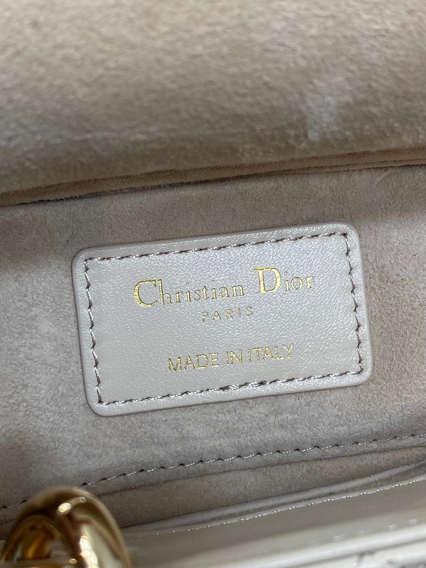 {Style No: HBD3Q6GZ} DIOR 25S MICRO LADY D-JOY 19 IN BEIGE CALFSKIN GOLD HARDWRE - Image 9