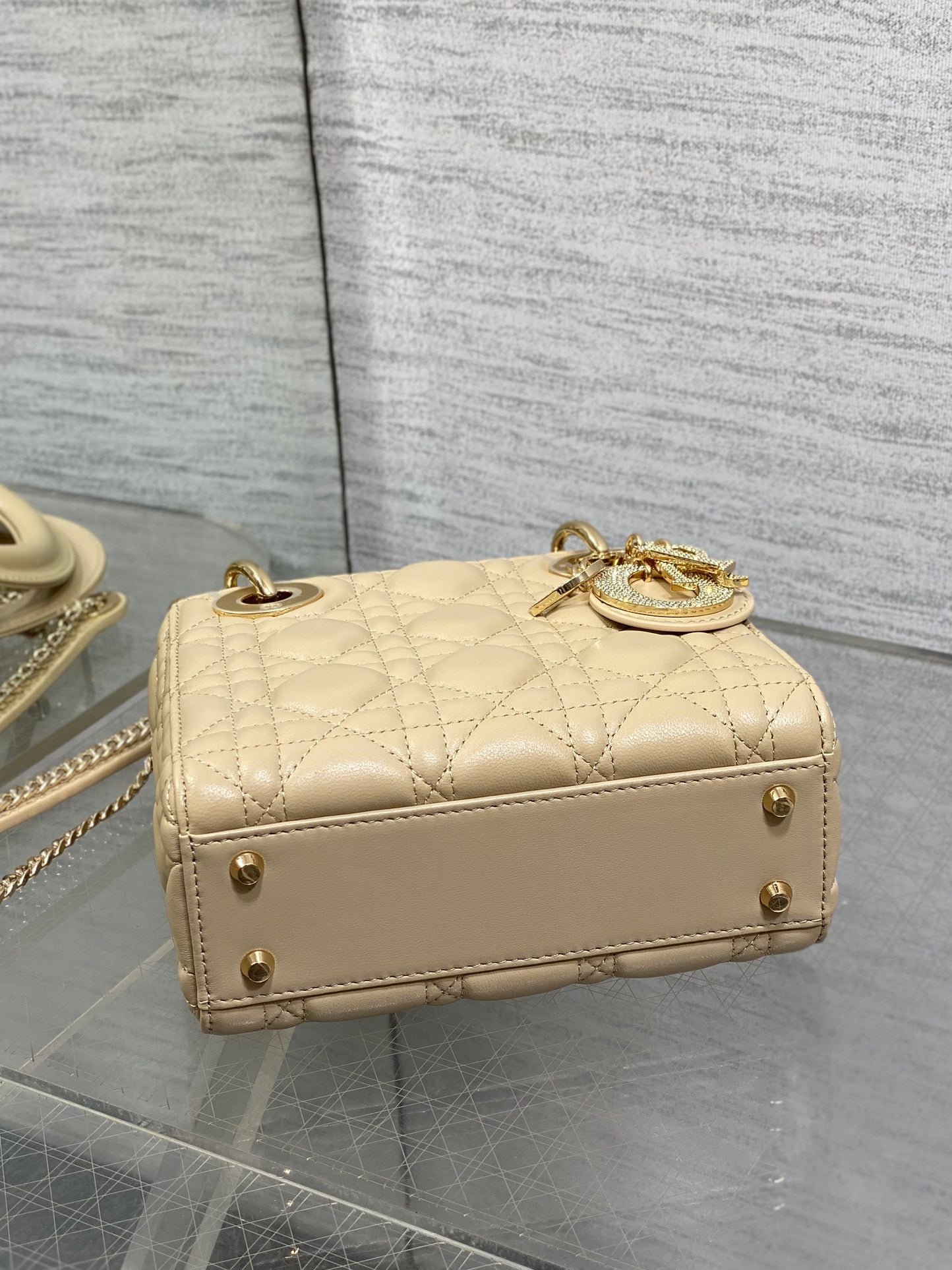 {Style No: NWII4ZO7} DIOR 25S MINI LADY DIOR BAG 17 IN BISCUIT CALFSKIN CHARM CRYSTAL EMBELLISHMENTS - Image 8