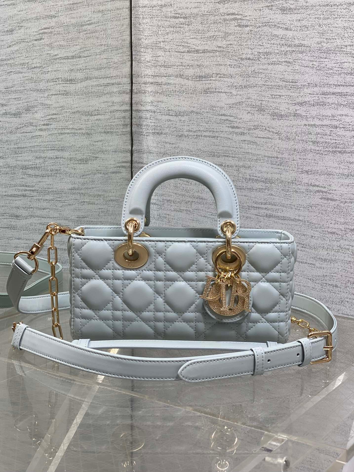 {Style No: 2F1A5TZL} DIOR 25S SMALL LADY D‑JOY BAG 22 IN SHIRT BLUE CALFSKIN GOLD HARDWRE - Image 3