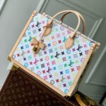 {Style No: RS3918J2} ONTHEGO MM BAG 35 IN MULTICOLOR MONOGRAM CANVAS