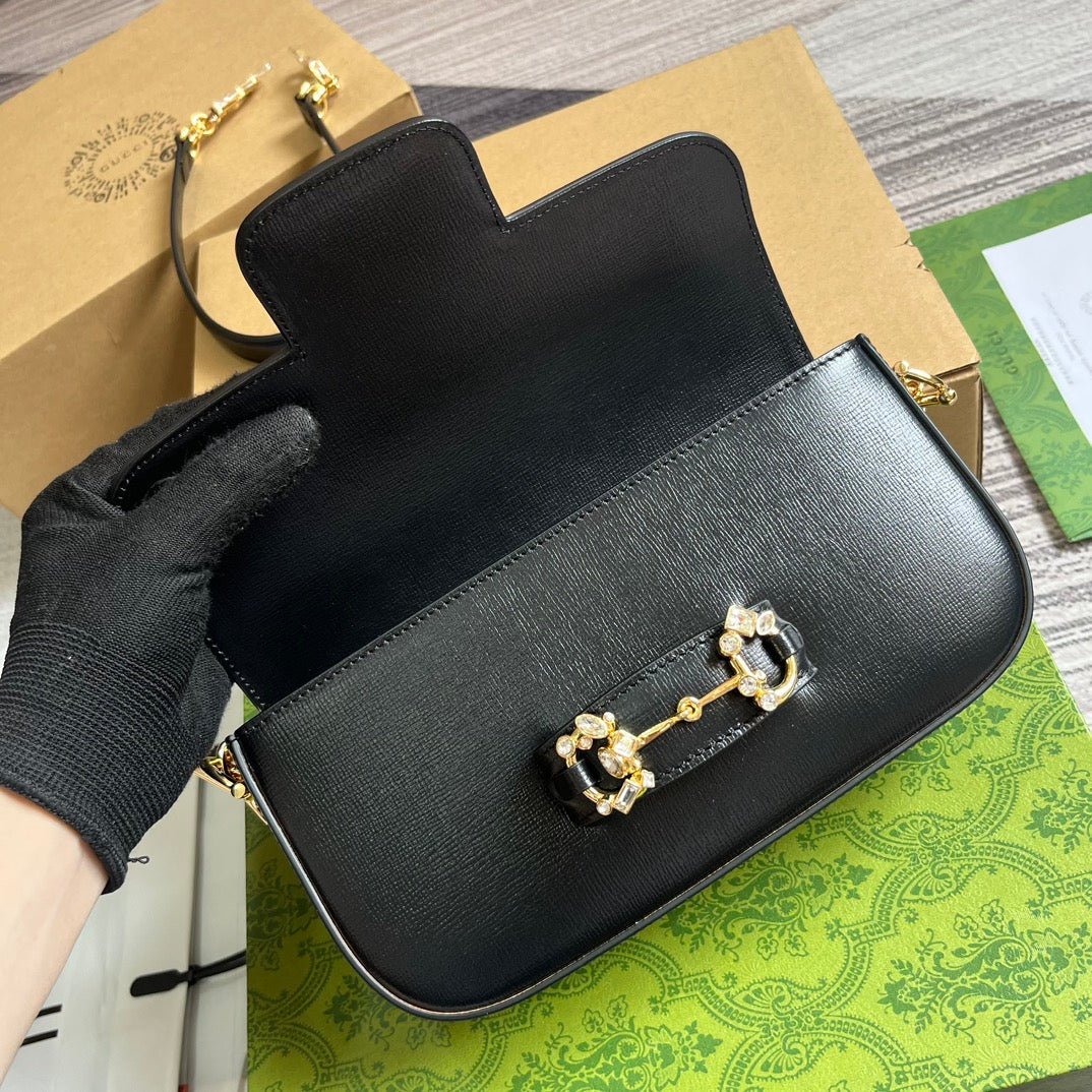 {Style No: FIMO6BEA} DIAMOND HORSEBIT SHOULDER BAG 24 IN BLACK CALFSKIN GOLD HARDWARE - Image 8