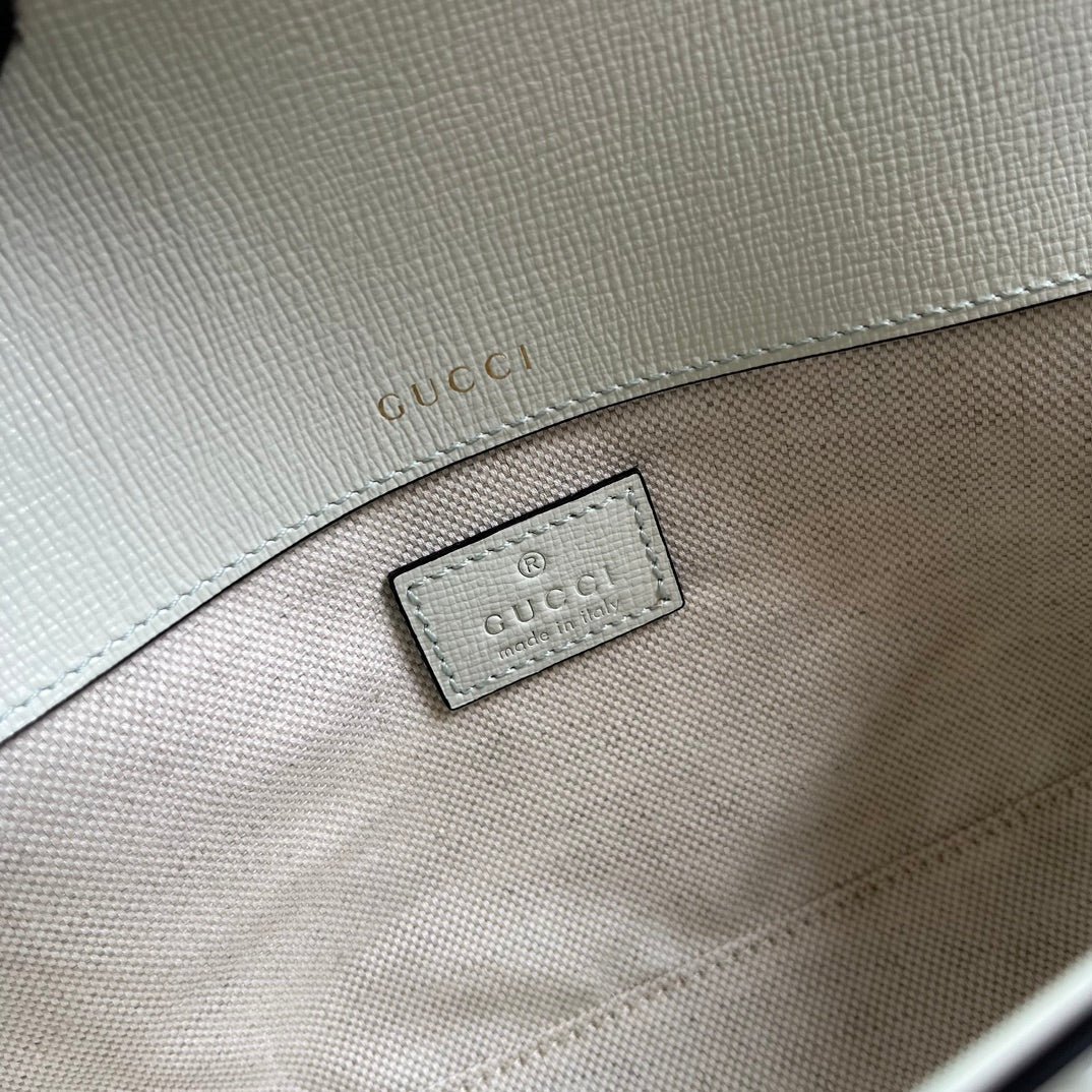 {Style No: FRRGMWBS} DIAMOND HORSEBIT SHOULDER BAG 24 IN WHITE CALFSKIN GOLD HARDWARE - Image 3