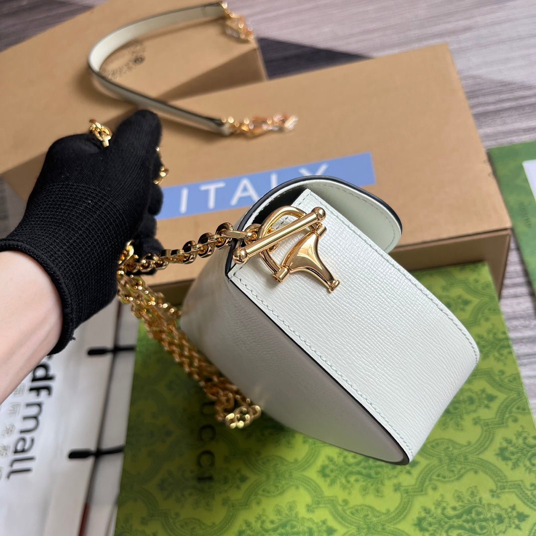 {Style No: FRRGMWBS} DIAMOND HORSEBIT SHOULDER BAG 24 IN WHITE CALFSKIN GOLD HARDWARE - Image 5