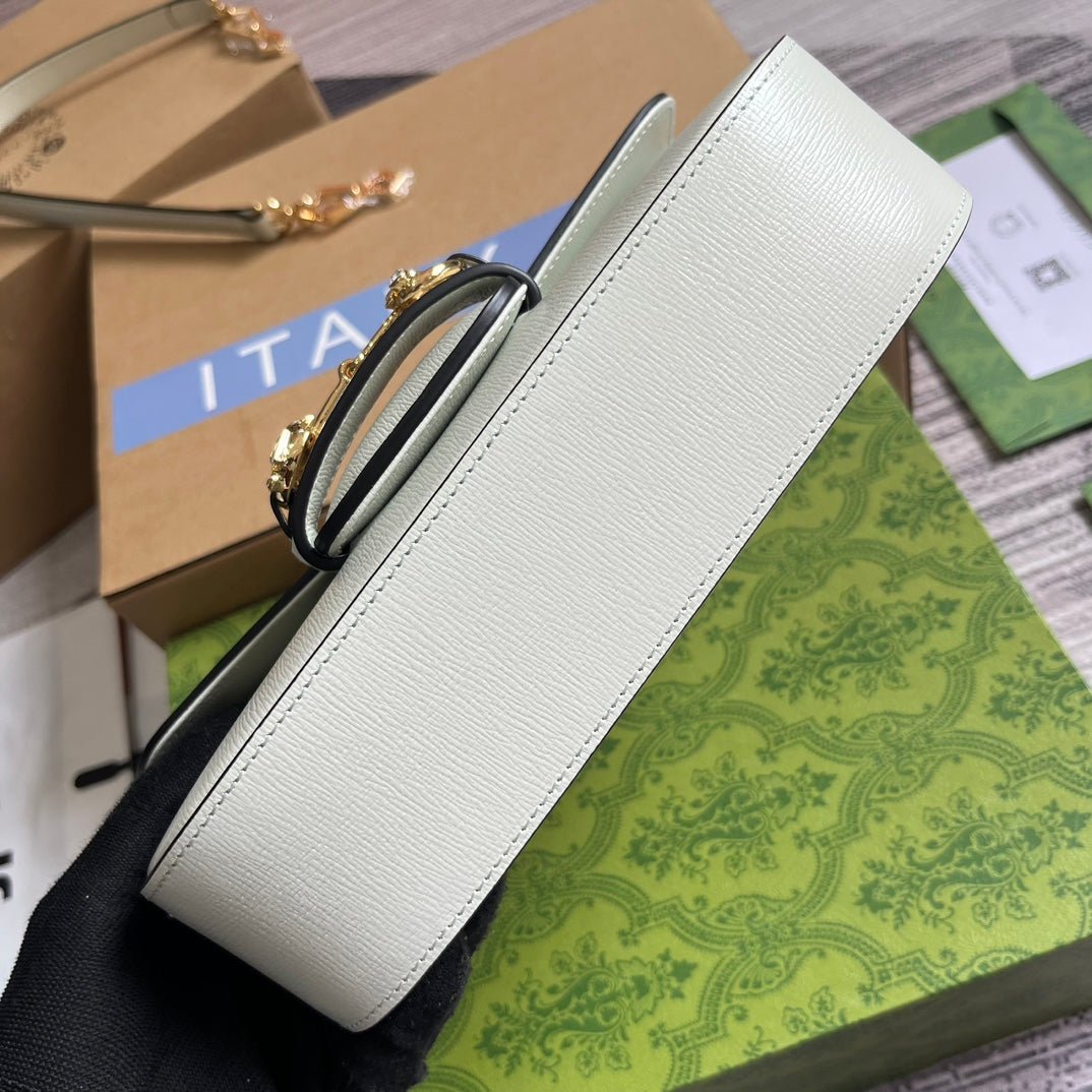 {Style No: FRRGMWBS} DIAMOND HORSEBIT SHOULDER BAG 24 IN WHITE CALFSKIN GOLD HARDWARE - Image 8