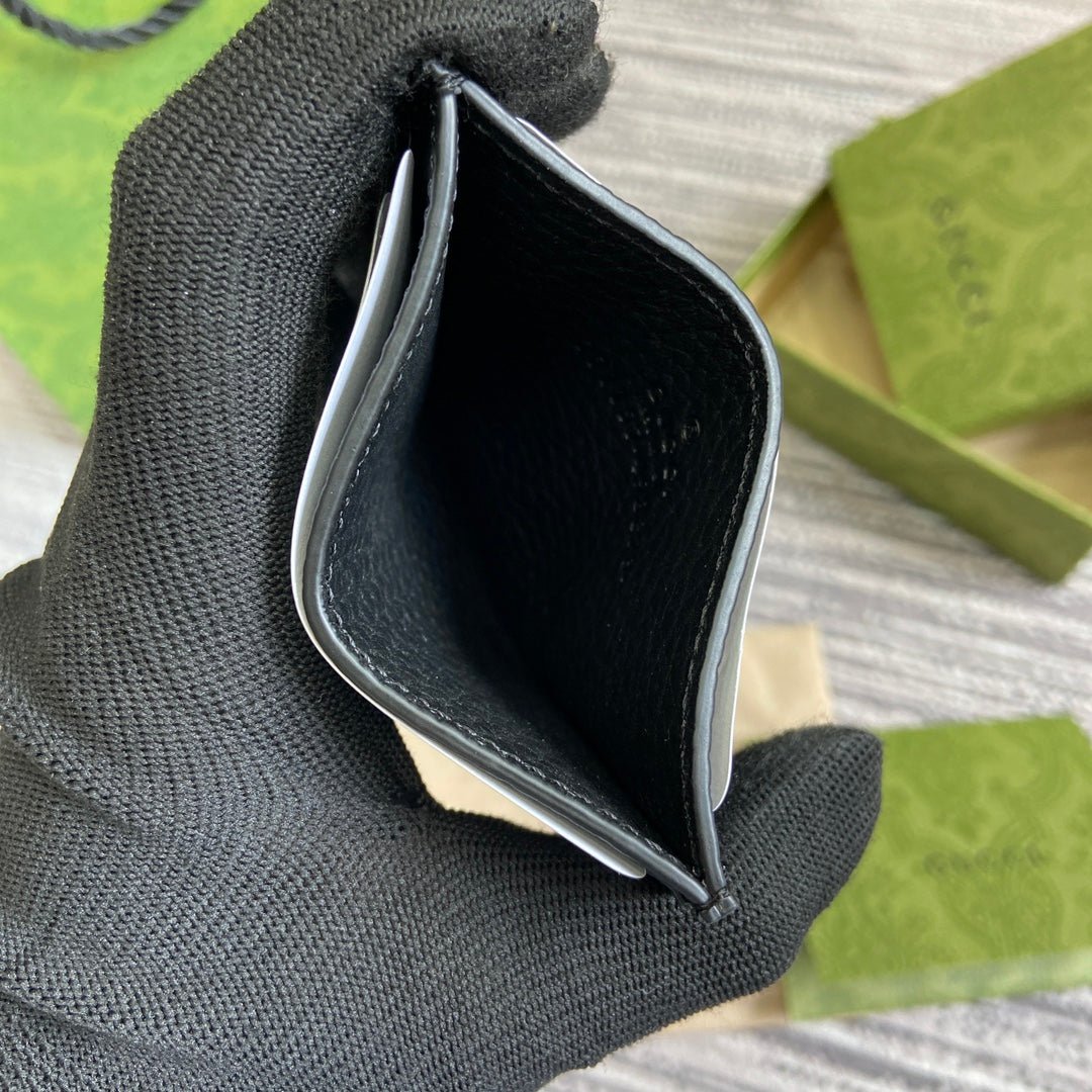 {Style No: EQGD2ZEM} CARD HOLDER 10 IN BLACK CALFSKIN - Image 4