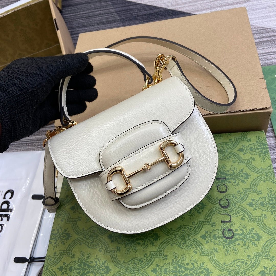{Style No: FT5VHHED} HORSEBIT 1955 MINI TOP HANDLE BAG 18 IN WHITE CALFSKIN GOLD HARDWARE - Image 6