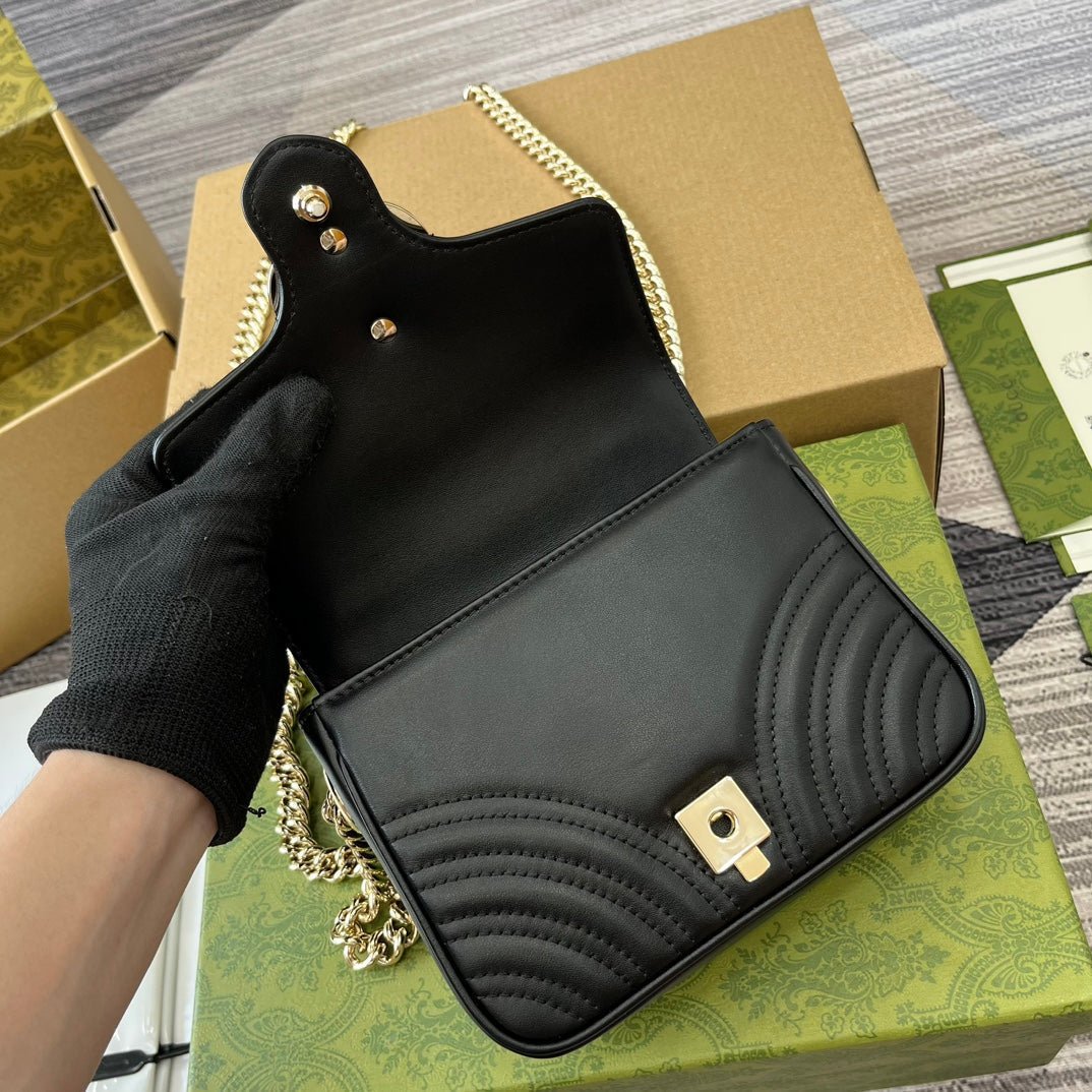 {Style No: 9NVYOLV7} GG MARMONT 13 MINI TOP HANDLE BAG BLACK CALFSKIN - Image 4