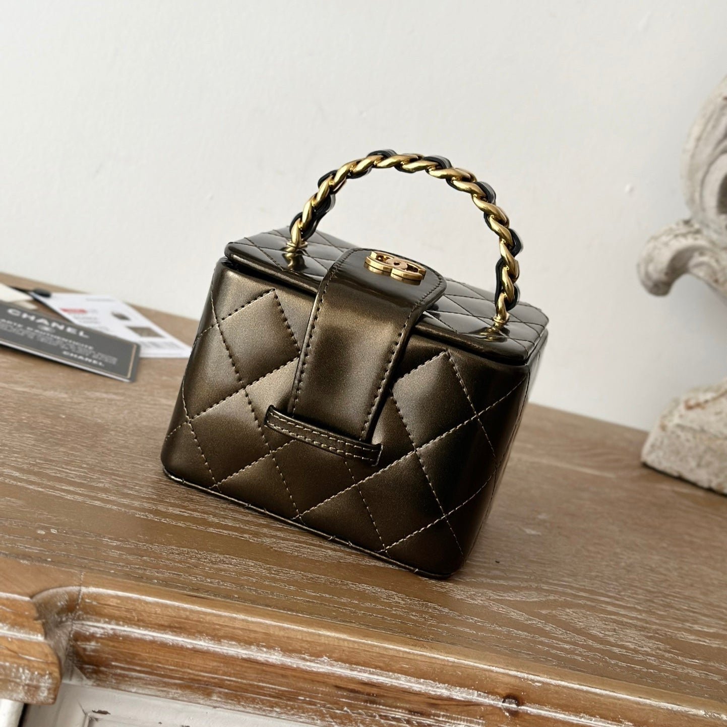 {Style No: H89OUURH} MINI VINTAGE COSMETIC BAG 11 IN MIKADO SHINY CALFSKIN GOLD HARDWARE