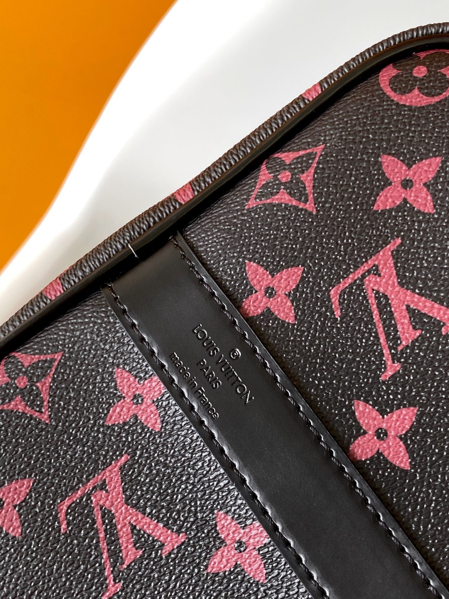 {Style No: IUVK6FXN} KEEPALL BANDOULIÈRE 45 IN BLACK MONOGRAM TOMETTE CANVAS - Image 8