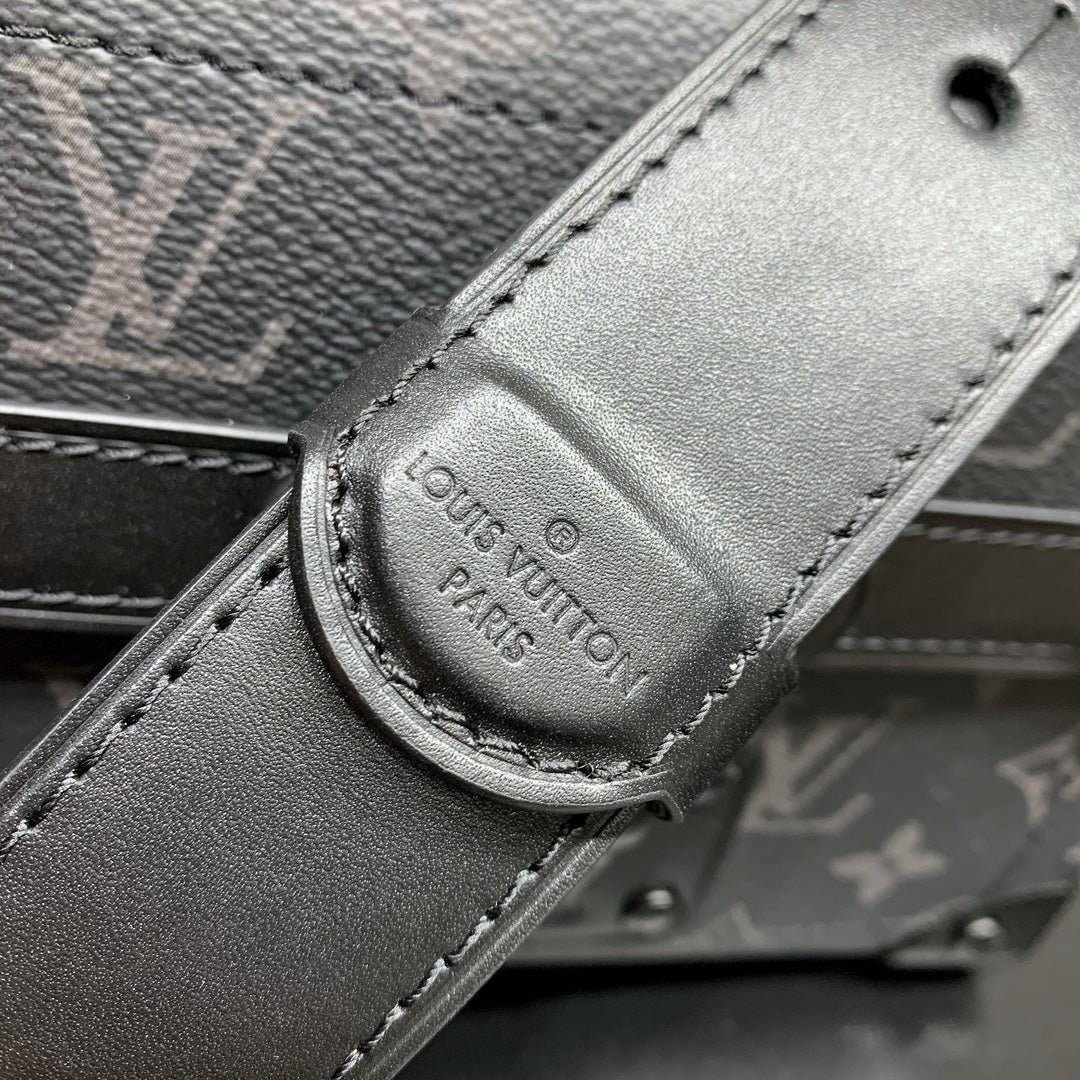 {Style No: YGO6TUMO} SOUL TRUNK 19 IN BLACK MONOGRAM ECLIPSE CANVAS - Image 4