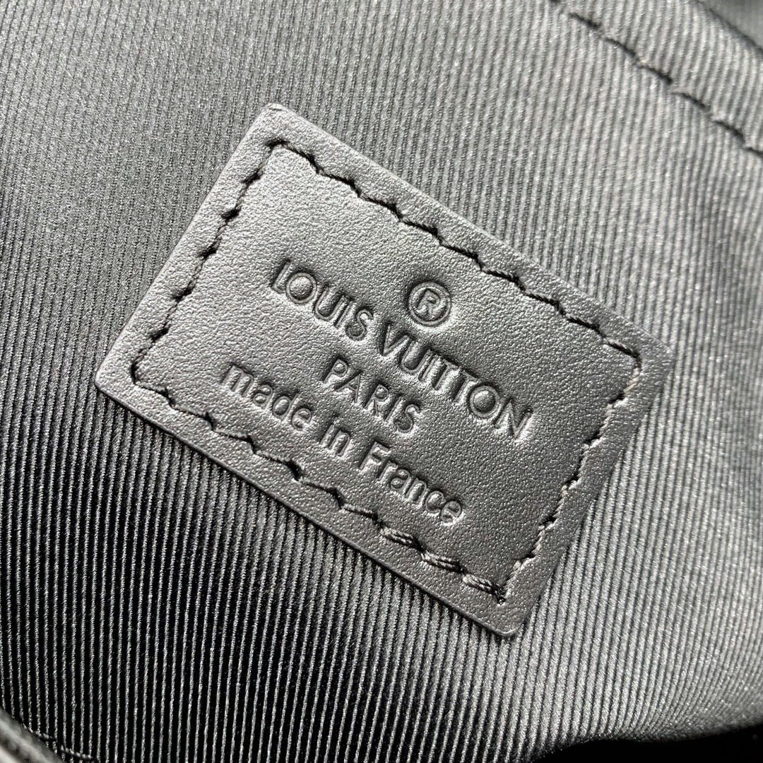 {Style No: YGO6TUMO} SOUL TRUNK 19 IN BLACK MONOGRAM ECLIPSE CANVAS - Image 7