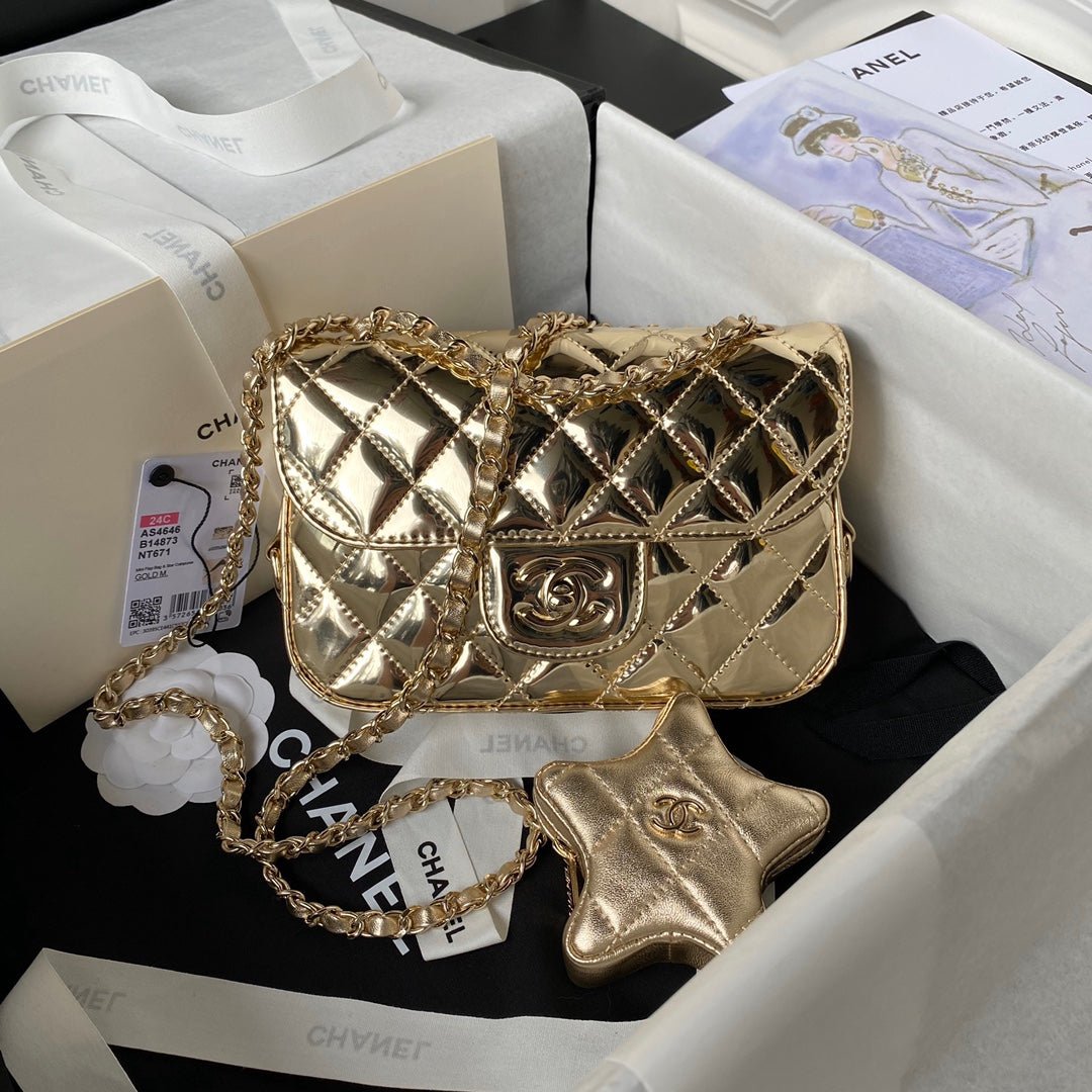 {Style No: FDYILFTL} CC MINI 19 FLAP BAG IN GOLDEN METALLIC CALFSKIN WITH STRAP