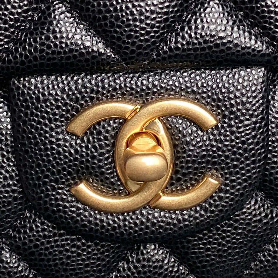 {Style No: U4YLAPKI} CHANEL 25S FLAP BAG 19 IN BLACK CALFSKIN GOLD HARDWARE - Image 3