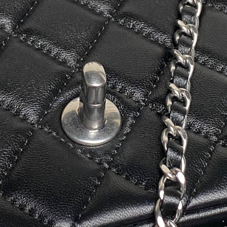 {Style No: 272YKMVZ} CHANEL 25S FLAP BAG 23 IN BLACK CALFSKIN SILVER HARDWARE - Image 8