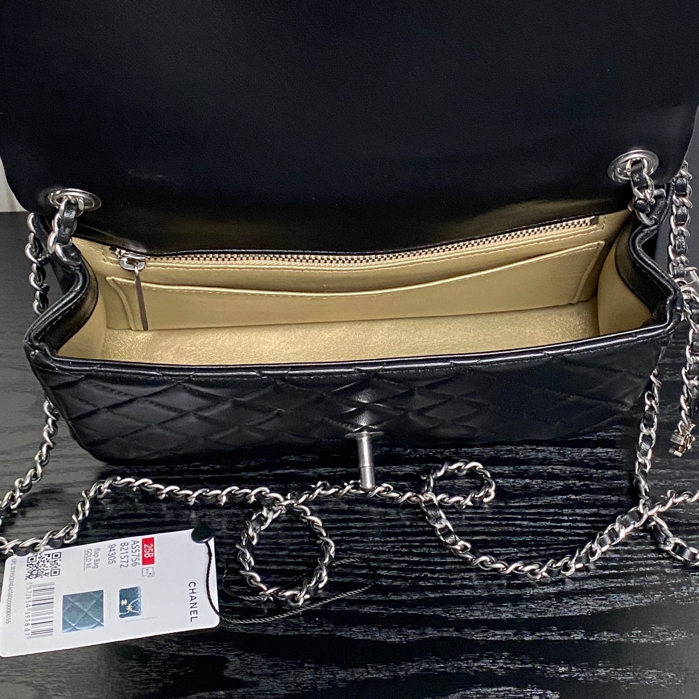 {Style No: 272YKMVZ} CHANEL 25S FLAP BAG 23 IN BLACK CALFSKIN SILVER HARDWARE - Image 6