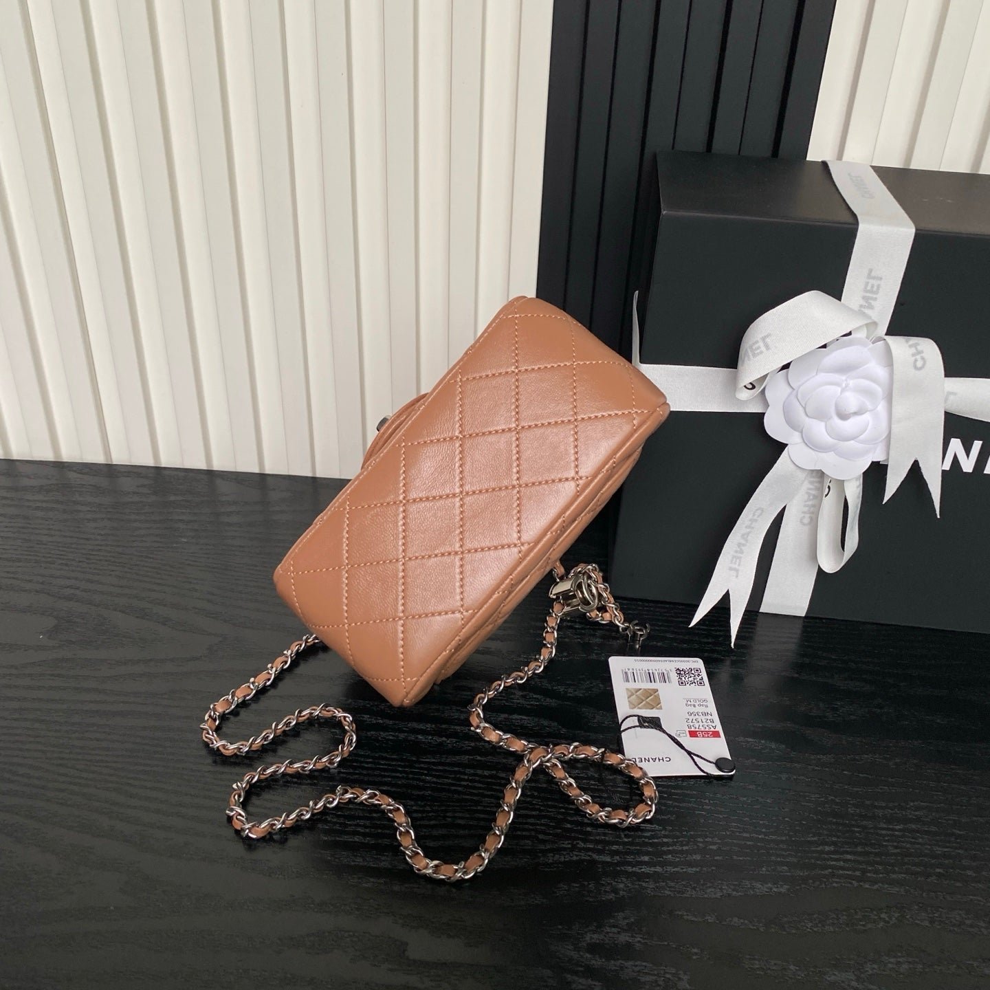 {Style No: X4PB51PW} CHANEL 25S MINI FLAP BAG 18 IN DARK CARAMEL CALFSKIN - Image 7
