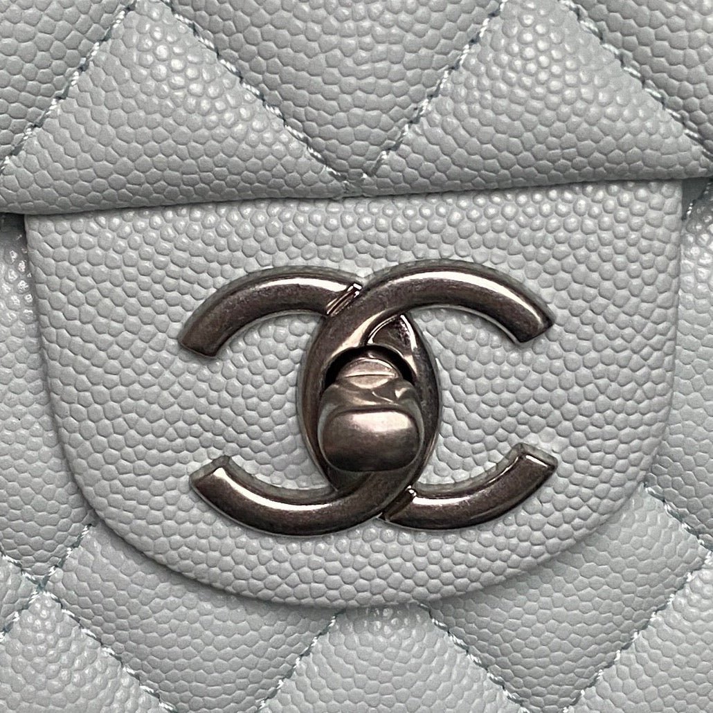 {Style No: 6C7ZNGP6} CHANEL 25S FLAP BAG 22 IN SLATE BLUE CALFSKIN SILVER HARDWARE - Image 3