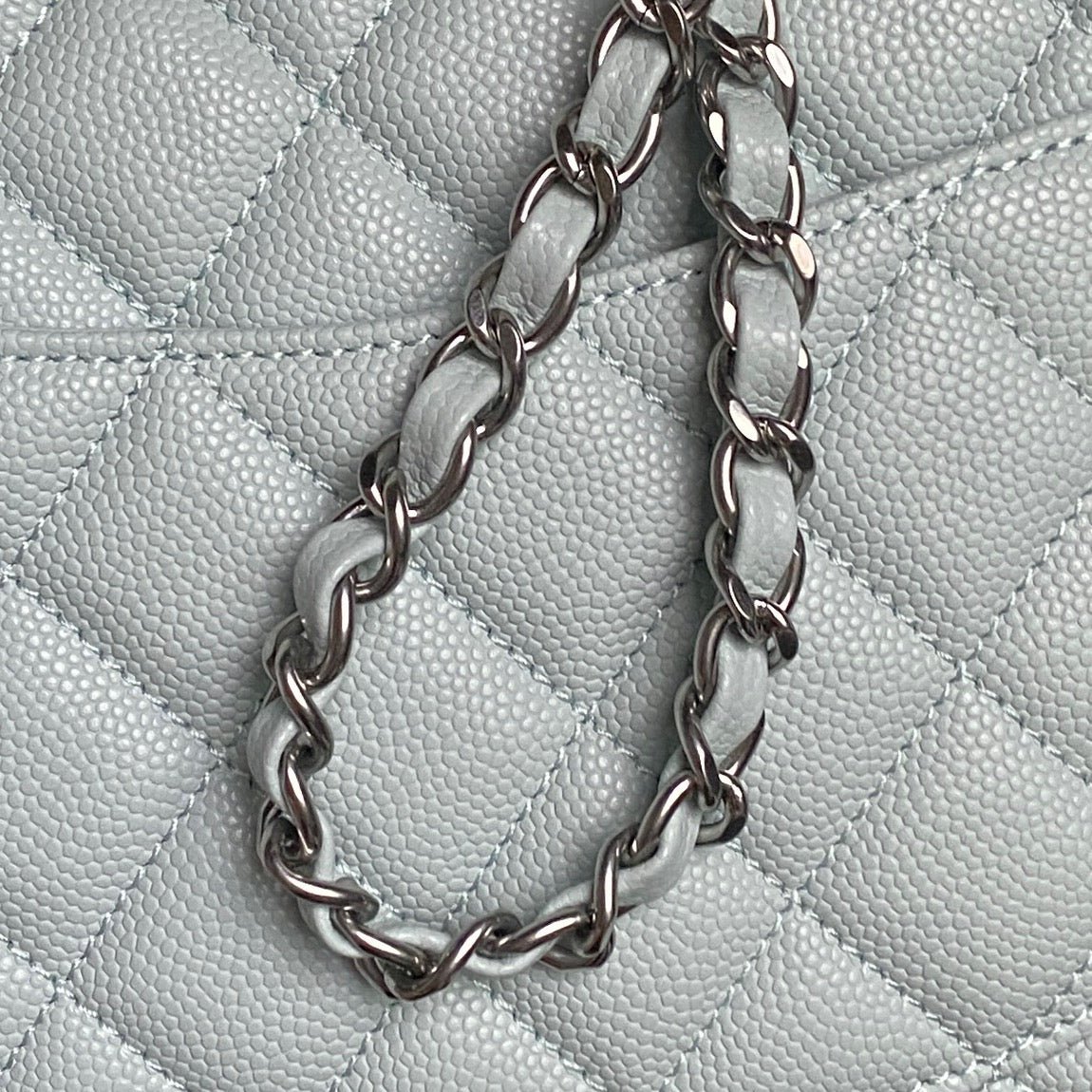 {Style No: 6C7ZNGP6} CHANEL 25S FLAP BAG 22 IN SLATE BLUE CALFSKIN SILVER HARDWARE - Image 7