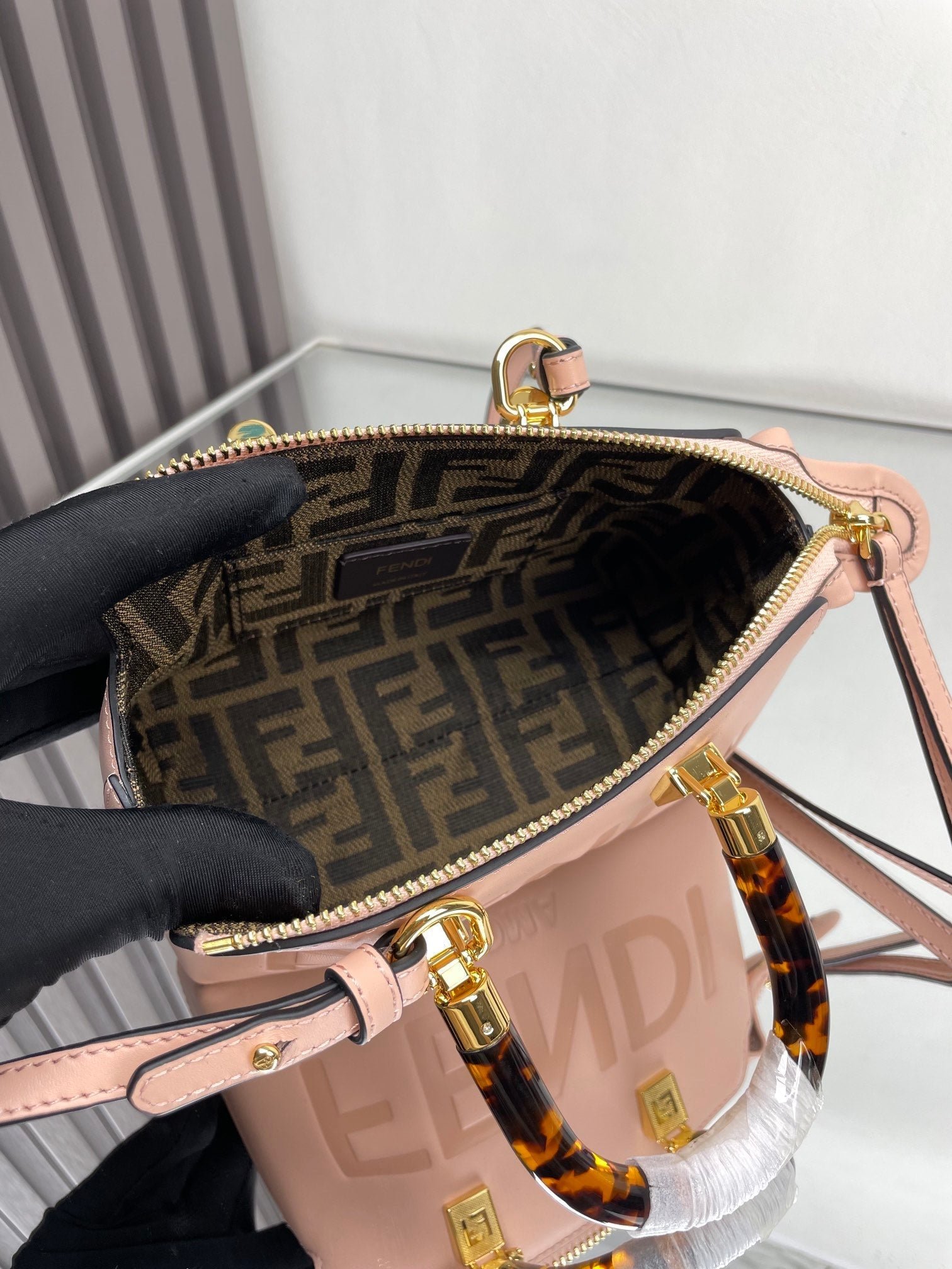 {Style No: JU3ZZ82N} BY THE WAY MINI 18 IN ROSE FOG EMBOSSED CALFSKIN GOLD HARDWARE - Image 6