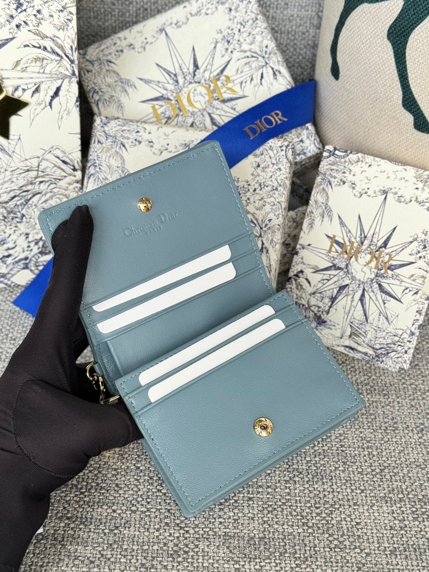 {Style No: ASGWGJFT} MINI LADY GARDENIA WALLET 11 IN SLATE GREY QUILTED CALFSKIN - Image 9