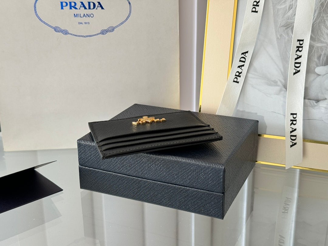 {Style No: QIGWSUYW} PRA 10 CARD HOLDER IN BLACK CALFSKIN - Image 8