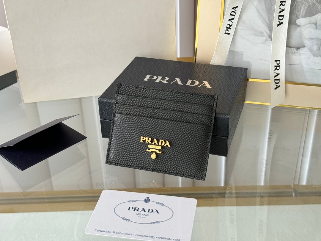 {Style No: QIGWSUYW} PRA 10 CARD HOLDER IN BLACK CALFSKIN - Image 2