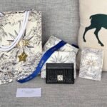 {Style No: SZBHL6W6} FREESIA CARD HOLDER 10 IN BLACK QUILTED ALLOVER CALFSKIN