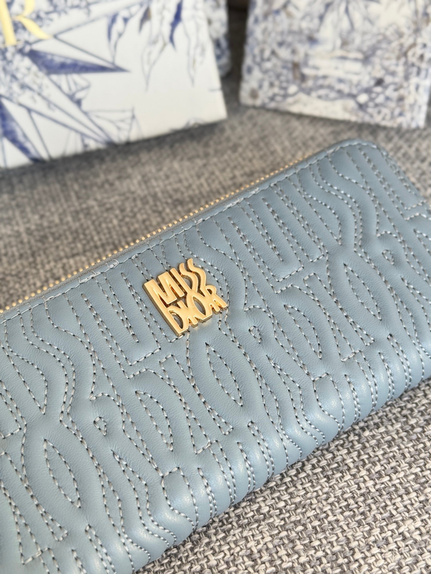{Style No: QJC6ANYE} VERTICAL LONG ZIP WALLET 20 IN BABY BLUE QUILTED ALLOVER CALFSKIN - Image 8