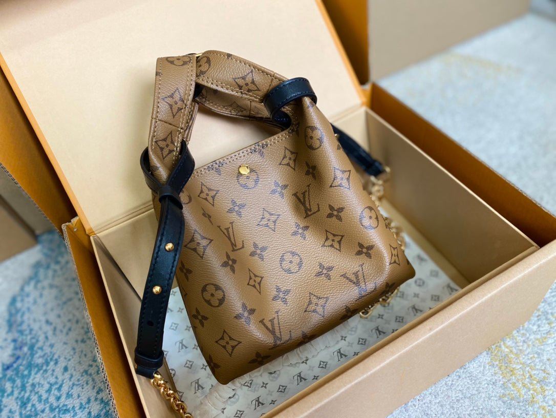 {Style No: FAAZPKW3} ATLANTIS BB 17 IN BROWN MONOGRAM REVERSE CANVAS - Image 6