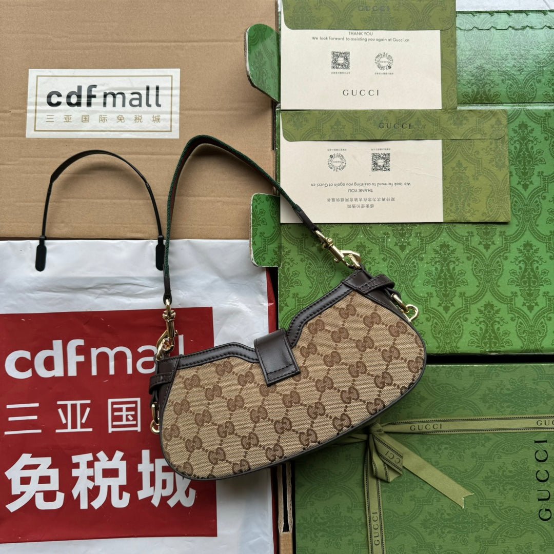 {Style No: E6TIK6HY} MOON SIDE SHOULDER BAG 24 IN BEIGE CANVAS AND DARK BROWN LEATHER TRIM - Image 4