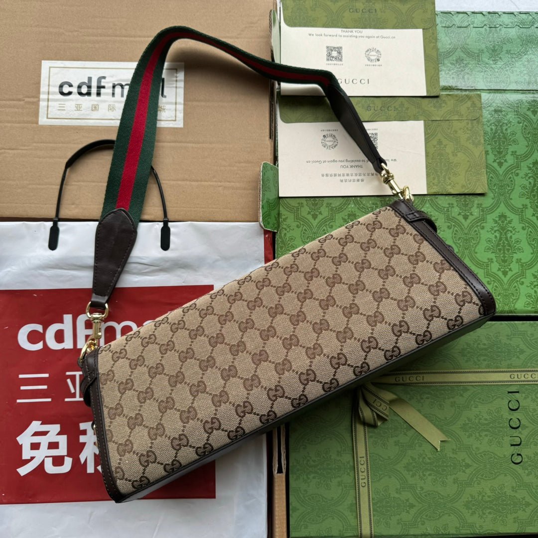 {Style No: MMUSSE2K} LUCE MEDIUM SHOULDER BAG 36 IN BEIGE CANVAS AND DARK BROWN CALFSKIN TRIM GOLD HARDWARE - Image 4
