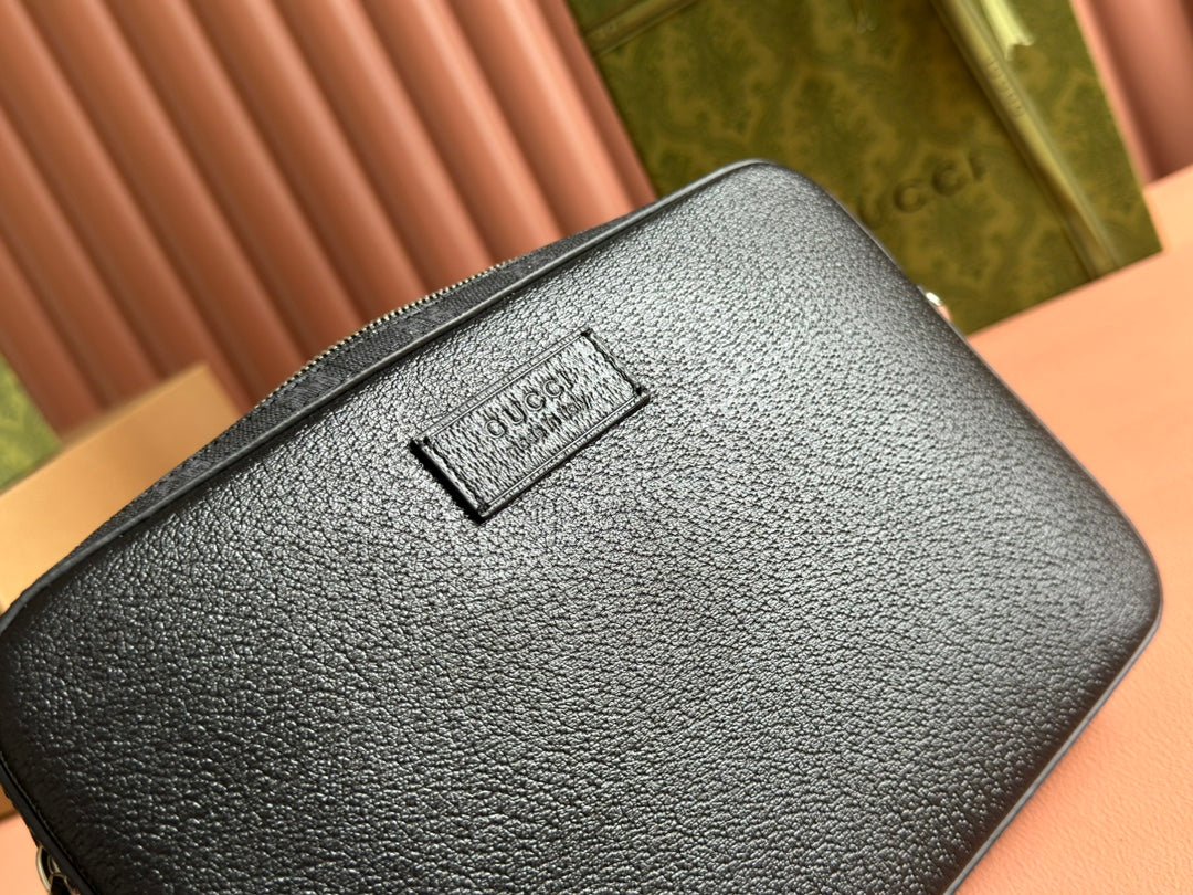 {Style No: HSCQXOFL} SMALL CROSSBODY BAG 24 WITH TAG IN BLACK CALFSKIN AND CANVAS TRIM - Image 6