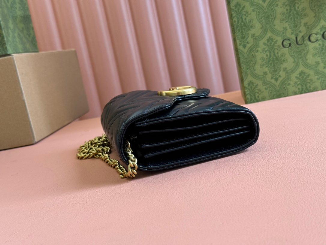 {Style No: XI43NX8I} MARMONT SMALL SHOULDER BAG 20 IN BLACK LAMBSKIN GOLD HARDWARE - Image 5