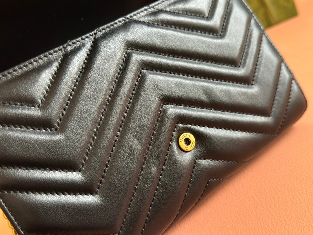 {Style No: XI43NX8I} MARMONT SMALL SHOULDER BAG 20 IN BLACK LAMBSKIN GOLD HARDWARE - Image 6