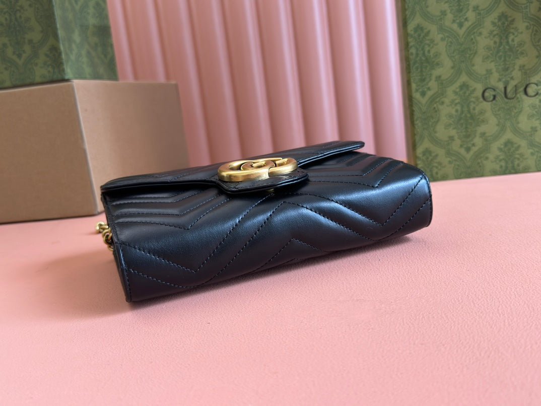 {Style No: XI43NX8I} MARMONT SMALL SHOULDER BAG 20 IN BLACK LAMBSKIN GOLD HARDWARE - Image 8