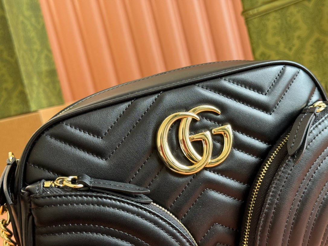 {Style No: FL8B2F15} MARMONT SMALL SHOULDER BAG 24 IN BLACK CALFSKIN GOLD HARDWARE - Image 3