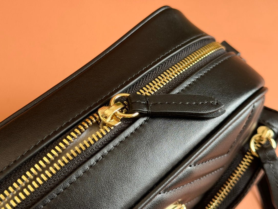 {Style No: FL8B2F15} MARMONT SMALL SHOULDER BAG 24 IN BLACK CALFSKIN GOLD HARDWARE - Image 7