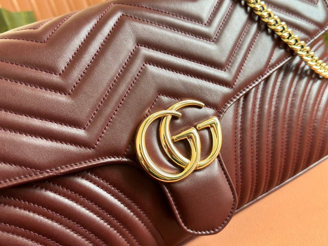 {Style No: HOVCFENB} MARMONT SHOULDER BAG 40 IN WINE RED CALFSKIN GOLD CHAIN - Image 2