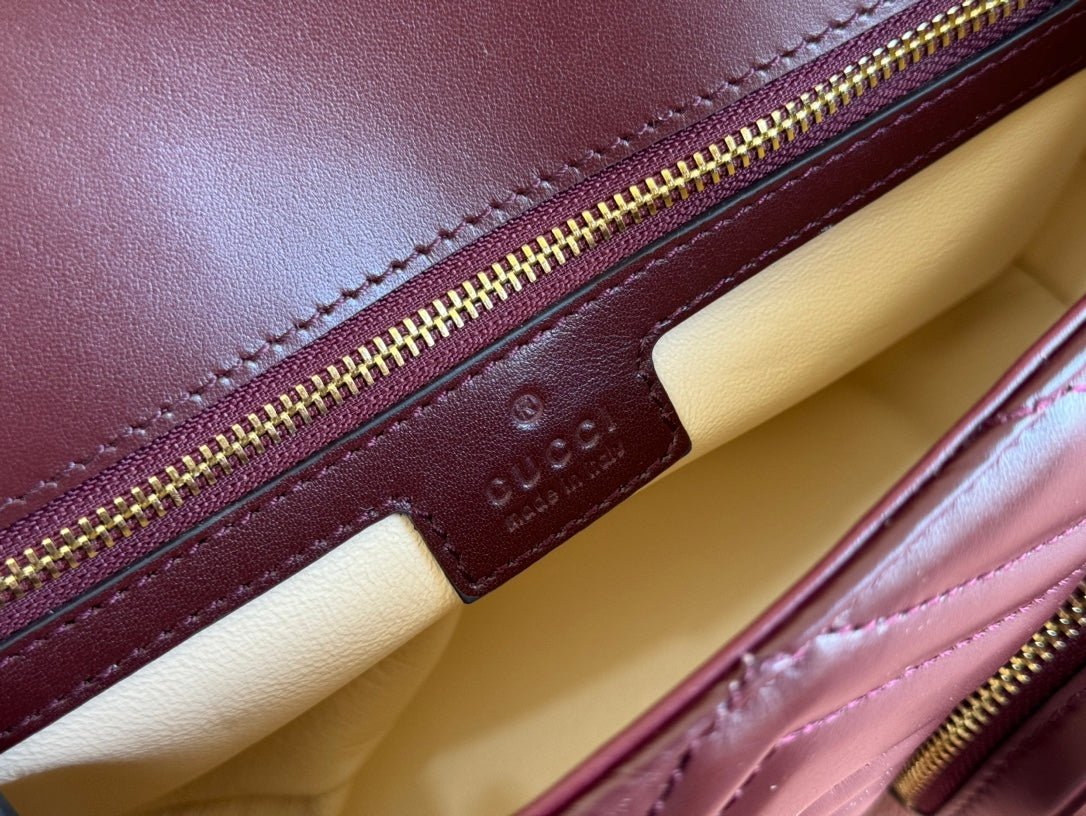 {Style No: W9YD234T} MARMONT SMALL MULTI-POCKET BAG 25 IN CURRANT RED CALFSKIN GOLD HARDWARE - Image 7