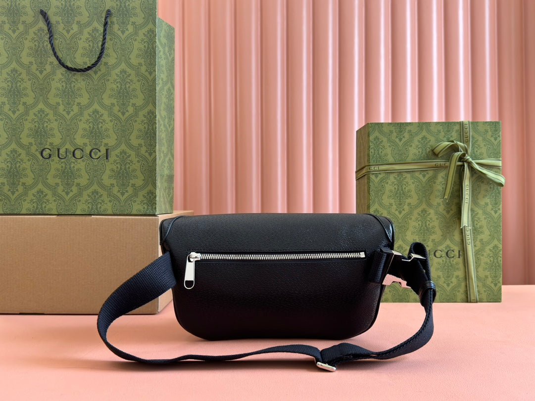 {Style No: I9XXSFJK} SMALL BELT BAG 29 IN BLACK CALFSKIN AND DARK GRAY MONOGRAM CANVAS - Image 8