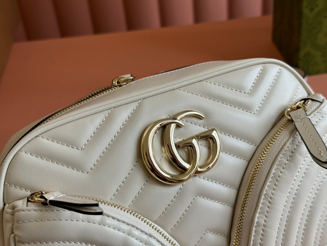 {Style No: 4D1NMY2P} MARMONT SMALL SHOULDER BAG 24 IN WHITE CALFSKIN GOLD HARDWARE - Image 6