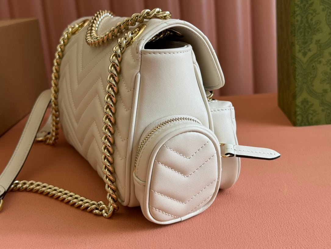 {Style No: 5HBCFZ2D} MARMONT SMALL MULTI-POCKET BAG 25 IN WHITE CALFSKIN GOLD HARDWARE - Image 6
