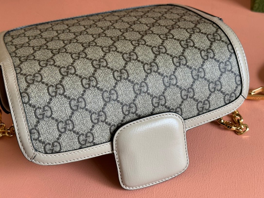 {Style No: KYI3D1T6} GG HORSEBIT 1955 BAG 24 IN BEIGE CANVAS AND WHITE CALFSKIN - Image 9