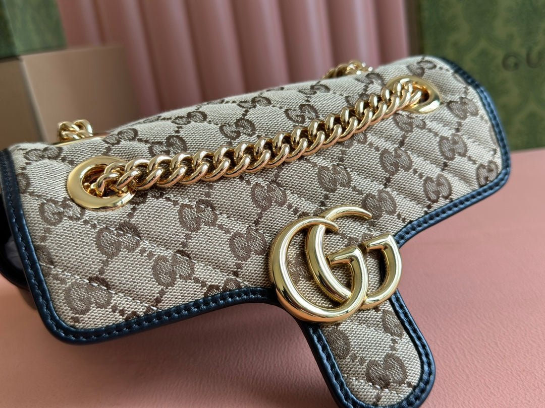 {Style No: 7EJVO3HL} MARMONT MEDIUM SHOULDER BAG 22 IN BEIGE AND BROWN GG CANVAS BLACK CALFSKIN - Image 4