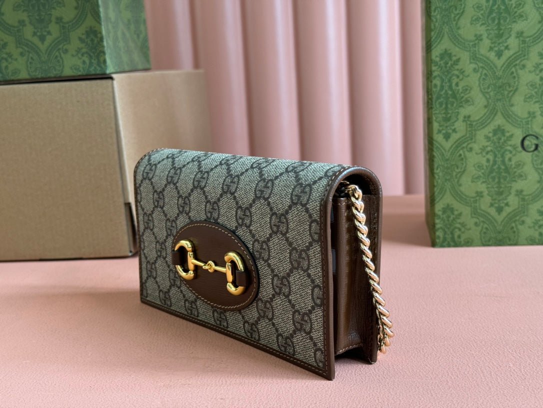 {Style No: I1MORLY8} HORSEBIT 1955 WALLET IN BEIGE EBONY CANVAS MIX BROWN CALFSKIN GOLD CHAIN - Image 9