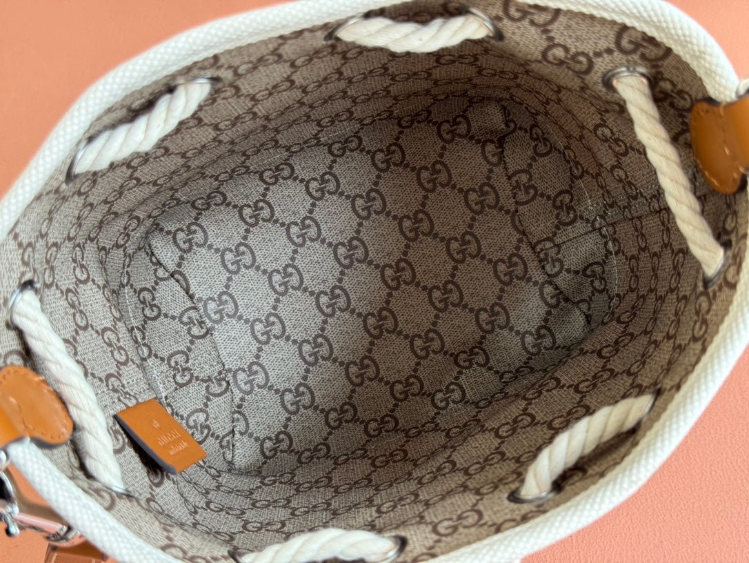 {Style No: EZTEJ3XD} SMALL DRAWSTRING SHOULDER BAG 21 IN WHITE CANVAS BROWN CALFSKIN - Image 5
