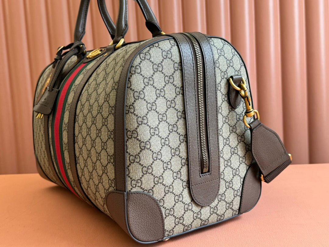{Style No: 4CCU7PK6} SAVOY MEDIUM DUFFLE BAG 44 IN BEIGE AND EBONY GG SUPREME CANVAS - Image 3