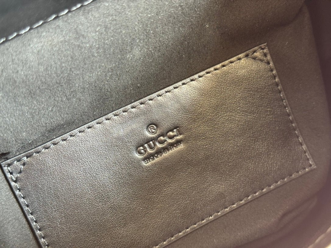 {Style No: OMSZ6GZ4} MARMONT BACKPACK 20 IN BLACK CALFSKIN GOLD HARDWARE - Image 3